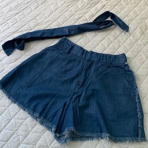 Kendall & Kylie Shorts with pockets